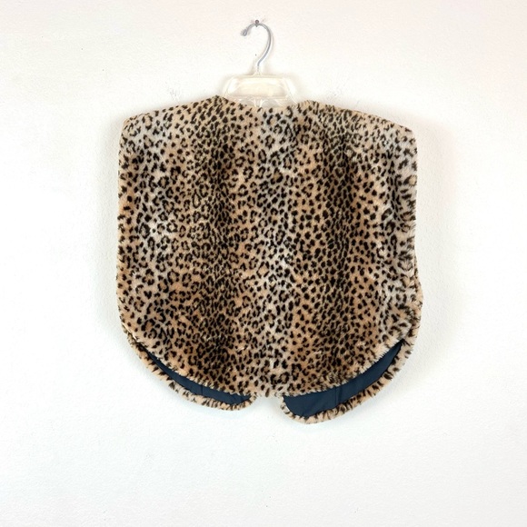 Joseph Ribkoff Leopard Vest - Picture 4 of 7